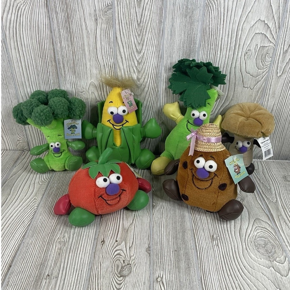 Vintage Vegetable Friends Plush Lot Ripe Tomato Spuds Potato Chuckles Broccoli